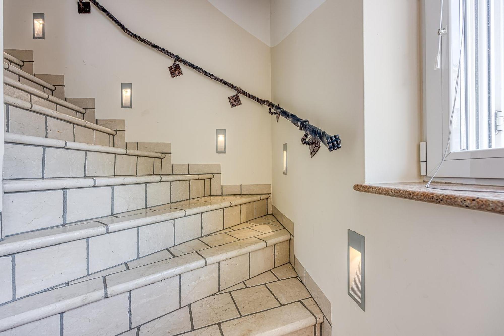 Debeli Rtic Apartments - Happy Rentals Ankaran Bagian luar foto